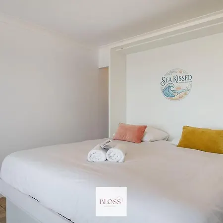 Sea Kissed By Bloss, Op Zeedijk