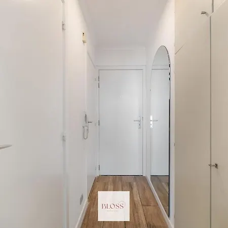 Sea Kissed By Bloss, Op Zeedijk * Ostend